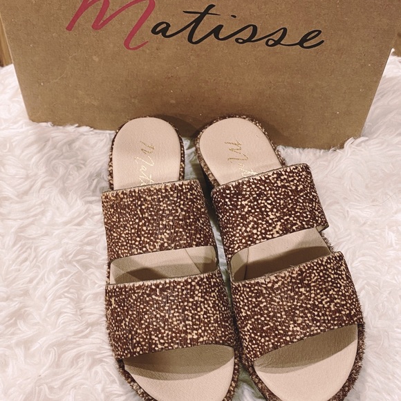 New! Matisse Struttin Natural Spot Wedge Sandal - Picture 3 of 9